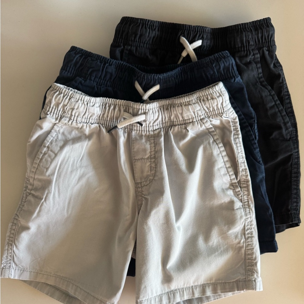Cat & Jack boys shorts light gray, navy & black BUNDLE boys size XS (4/5).